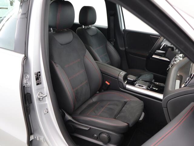 Mercedes-Benz B-KLASSE 180 Business Solution AMG | Navigatie | Apple Carplay | Achteruitrijcamera | Stoelverwarming | Trekhaak |