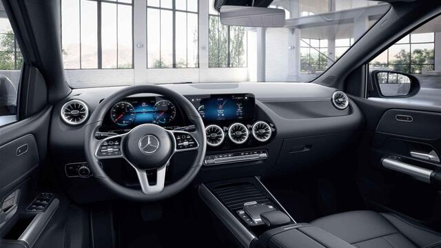 Mercedes-Benz B-KLASSE 180 Business Solution Luxury | Trekhaak elektrisch | Panoramadak | Multibeam |