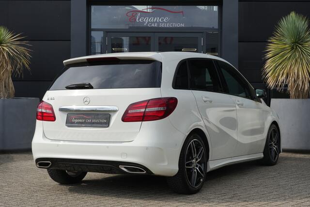Mercedes-Benz B-KLASSE 180 AMG Night Edition Plus 123pk Panoramadak/Navigatie/PDC
