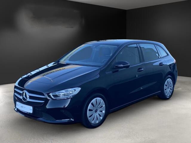 Mercedes-Benz B-KLASSE 250 e Business ** APPLE/ANDROID - NAVI - HALF-LEDER - SPOORASS - CRUISE ** 1e EIG - UNFALLFREI ** ** INFORMEER OOK NAAR ONZE AANTREKKELIJKE FINANCIAL-LEASE TARIEVEN **