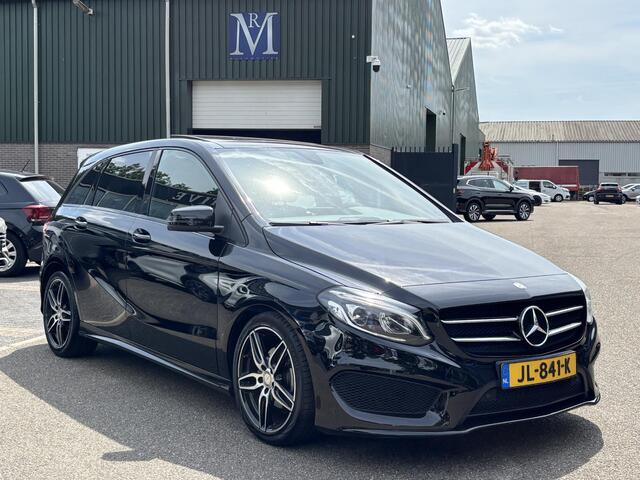 Mercedes-Benz B-KLASSE 180 AMG Night Edition Plus Automaat | Panoramadak | Origineel Nederlandse auto met NAP | Rijklaar geleverd met 12 maanden BOVAG-garantie | Unieke kilometerstand