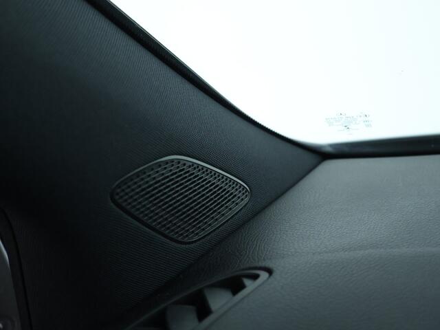 Mercedes-Benz B-KLASSE 180 Advantage Achteruitrijcamera | Easy Pack Achterklep | Ledkoplampen. Inclusief 24 maanden MB Certified garantie voor Europa.