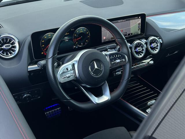 Mercedes-Benz B-KLASSE 200 Business Solution AMG | Night | Camera | Sfeerverlichting | MBUX