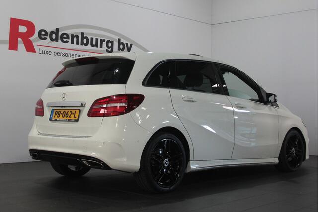Mercedes-Benz B-KLASSE 180 Prestige - Automaat - Pano / Navi / Camera / Bluetooth
