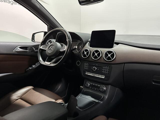 Mercedes-Benz B-KLASSE 180 Prestige - Automaat - Pano / Navi / Camera / Bluetooth