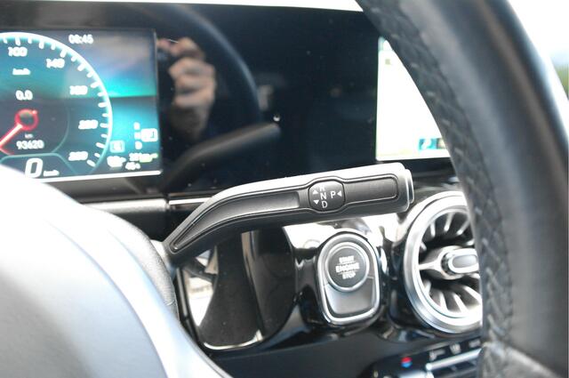 Mercedes-Benz B-KLASSE 250 e Business Solution AMG | Trekhaak | Carplay | Camera