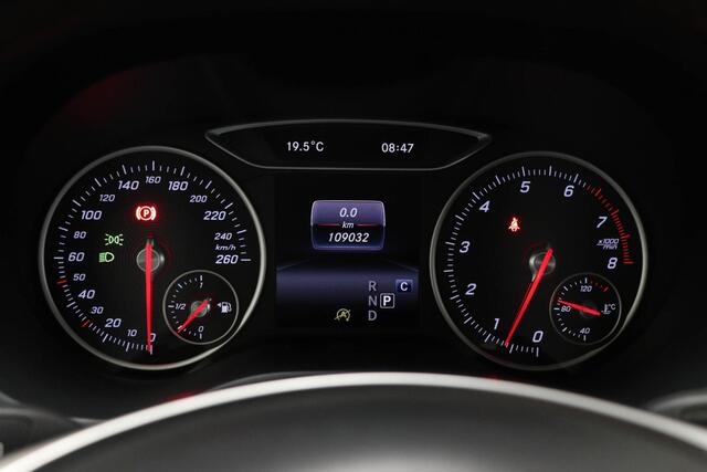 Mercedes-Benz B-KLASSE 180 Business Solution AMG Upgrade Edition | HALF LEDER | STOELVERWARMING | NAVIGATIE