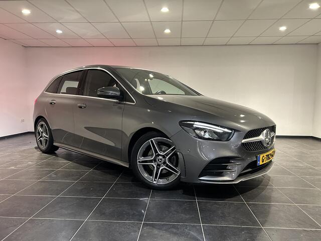 Mercedes-Benz B-KLASSE 200 Business Solution AMG | Trekhaak | Stoelverwarming | Navigatie | Achteruitrijcamera