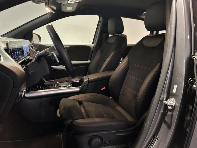 Mercedes-Benz B-KLASSE 200 Business Solution AMG | Trekhaak | Stoelverwarming | Navigatie | Achteruitrijcamera