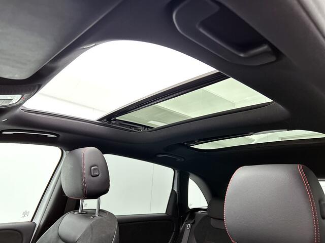 Mercedes-Benz B-KLASSE 200 Business Solution AMG-Pakket / Elec. achterklep / Camera / Pano-dak