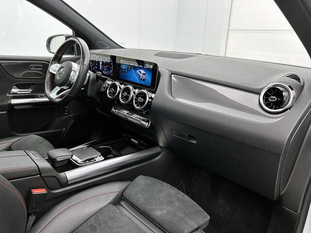 Mercedes-Benz B-KLASSE 200 Business Solution AMG-Pakket / Elec. achterklep / Camera / Pano-dak