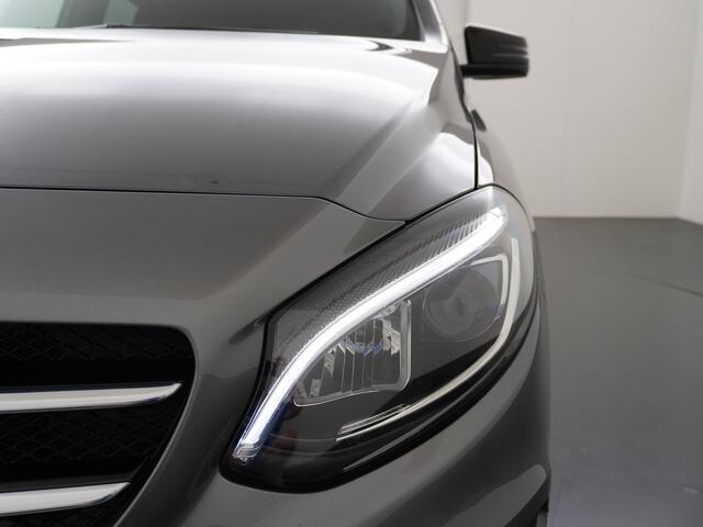 Mercedes-Benz B-KLASSE 200 Ambition | Trekhaak Carplay Sfeer