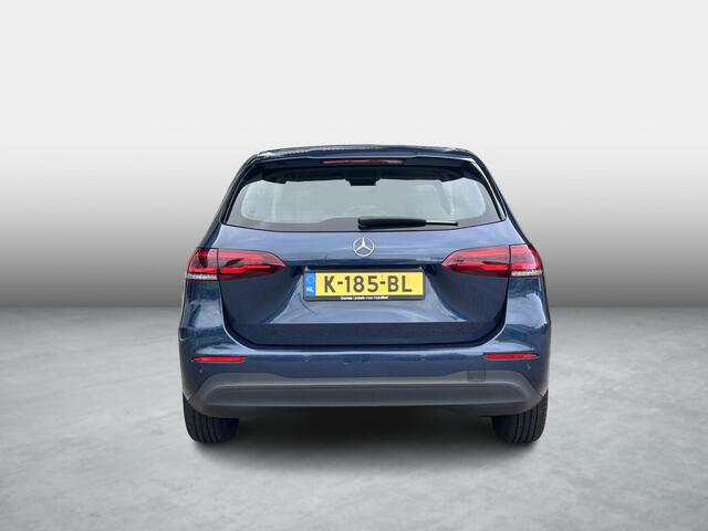 Mercedes-Benz B-KLASSE 180 Business Solution | Stoelverwarming | Achteruitrijcamera | Navigatie