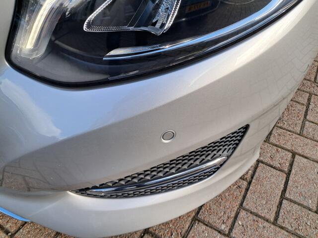 Mercedes-Benz B-KLASSE 180 Ambition Automaat met 20.409 km !!!!! | Clima | Cruise control | Navigatie | LM Velgen | Michelin Cross Climate banden | RIJKLAARPRIJS INCL 12 MAANDEN GARANTIE EN BEURT