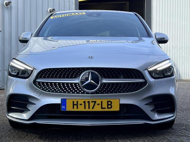 Mercedes-Benz B-KLASSE 180 Business Solution AMG | NW STAAT | FULL LED | CAMERA | ELEKT KOFFER |