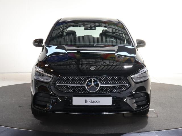 Mercedes-Benz B-KLASSE 250e Business Solution AMG | Panoramaschuifdak | Premium plus pakket | Winter pakket | Trekhaak | Head-up display |