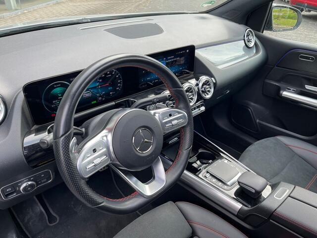 Mercedes-Benz B-KLASSE 250 e Business Solution AMG Limited | Pano | AMG pack | Digt Dash | occasion