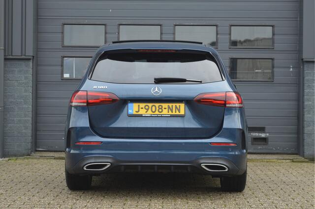 Mercedes-Benz B-KLASSE 180 Business Solution AMG | PANO | CAMERA |