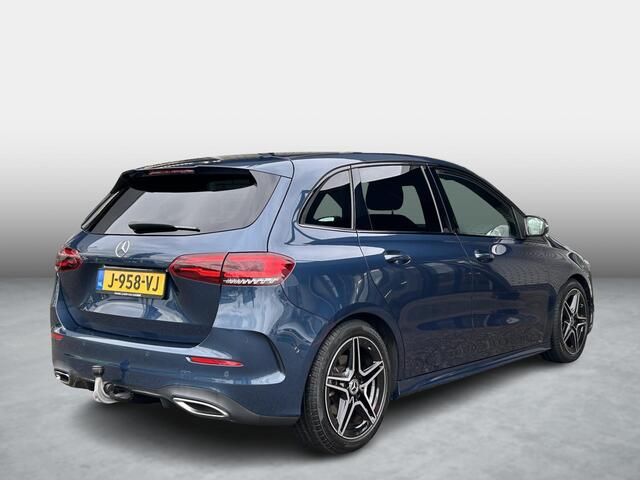 Mercedes-Benz B-KLASSE 200 Business Solution AMG | Stoelverwarming | Cruise Control | Trekhaak