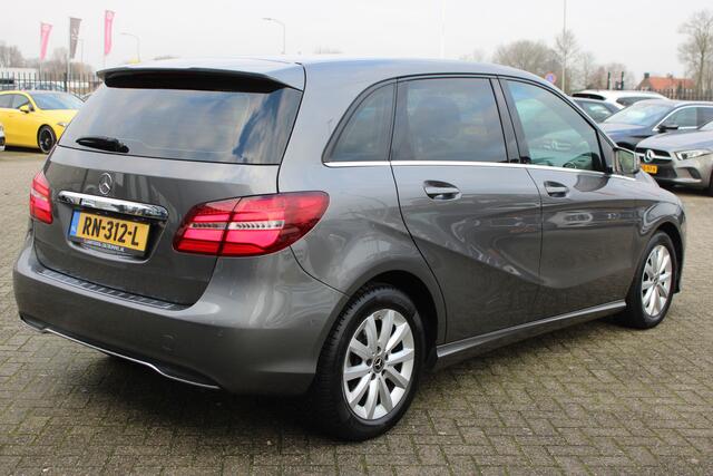Mercedes-Benz B-KLASSE 180 Ambition Style Pakket XENON NAVI NL AUTO