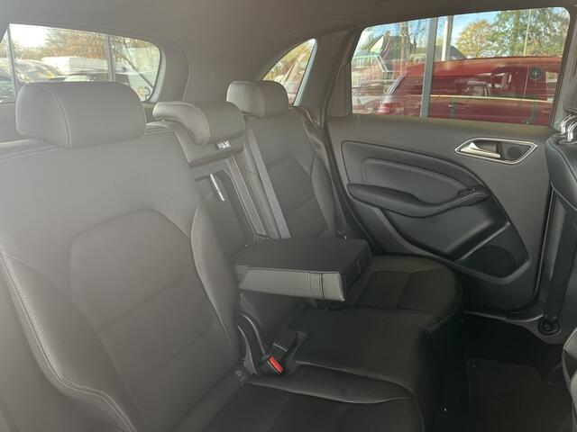 Mercedes-Benz B-KLASSE 180 Activity Edition | Navi | Cruise Control | Parkeersensoren