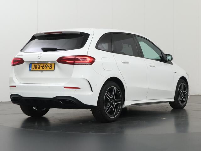Mercedes-Benz B-KLASSE 250 e AMG Line | Night pakket | Stoelverwarming | Sfeerverlichting |