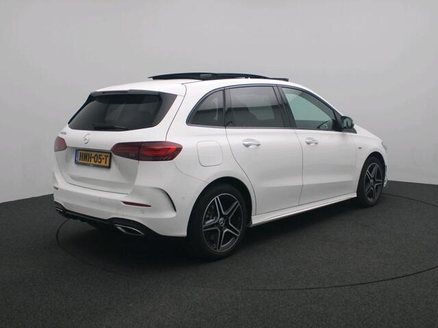 Mercedes-Benz B-KLASSE 250 e Business Solution AMG AMG Line | Night Pakket | Panorama Schuif-Kanteldak | Memory Voorstoelen | Parkeerpakket met 360°-camera. Inclusief 24 maanden MB Certified garantie voor Europa.