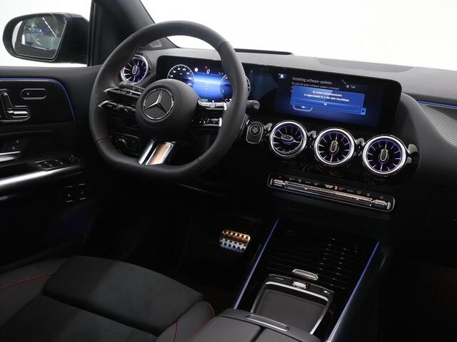Mercedes-Benz B-KLASSE 250e Business Solution AMG | Panoramaschuifdak | Night | Premium plus pakket | Winter pakket | Trekhaak | Head-up display |
