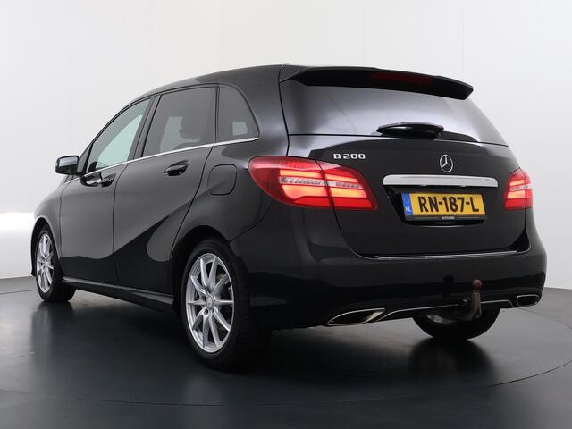 Mercedes-Benz B-KLASSE 200 Ambition Leder Trekhaak Navigatie Automaat Dealer onderhouden