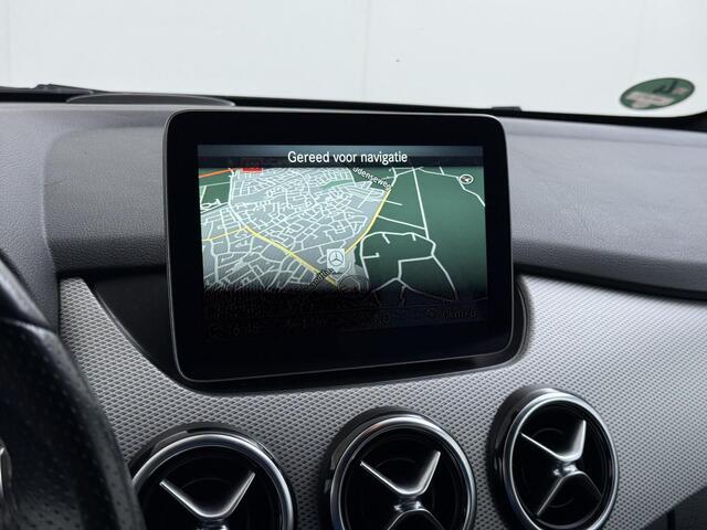 Mercedes-Benz B-KLASSE 200 Ambition Leder Trekhaak Navigatie Automaat Dealer onderhouden