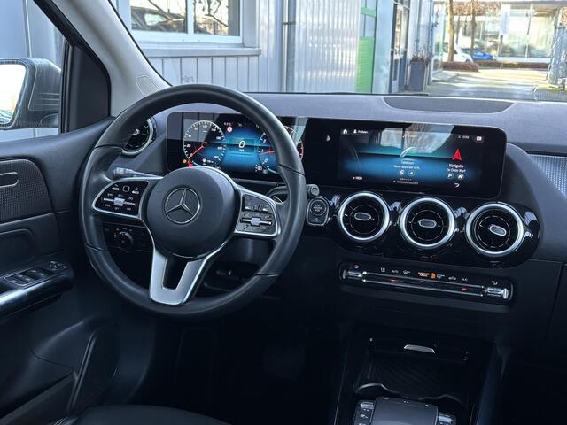 Mercedes-Benz B-KLASSE 180 Business Solution Camera | Stoelverwarming
