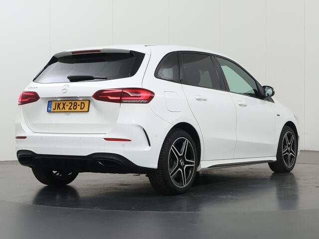 Mercedes-Benz B-KLASSE 250 e AMG Line | Night pakket | Stoelverwarming | Sfeerverlichting |