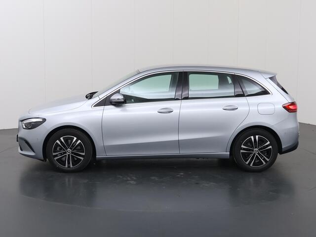 Mercedes-Benz B-KLASSE 250 e Business Solution Luxury Line | Apple CarPlay | Achteruitrijcamera | Trekhaak | MULTIBEAM LED | Stoelverwarming |