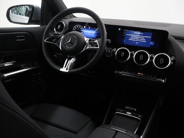 Mercedes-Benz B-KLASSE 250 e Business Solution Luxury Line | Apple CarPlay | Achteruitrijcamera | Trekhaak | MULTIBEAM LED | Stoelverwarming |