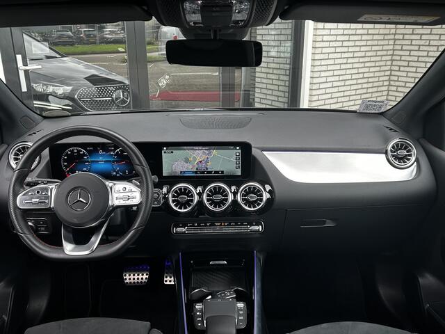 Mercedes-Benz B-KLASSE 180 AMG Line | Achteruitrijcamera | Widescreen | Stoelverwarming