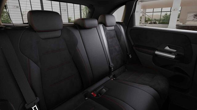 Mercedes-Benz B-KLASSE 250 e Business Solution AMG | AMG | Panoramadak | Sfeerverlichting | Elektrische achterklep | Distronic |