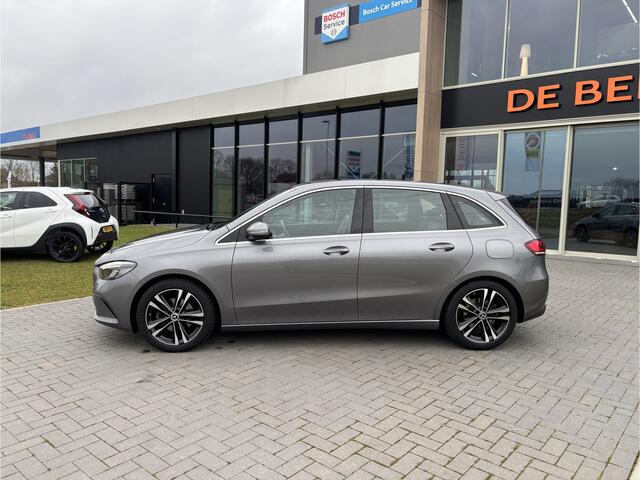 Mercedes-Benz B-KLASSE 200 Trekhaak I Navi I Camera