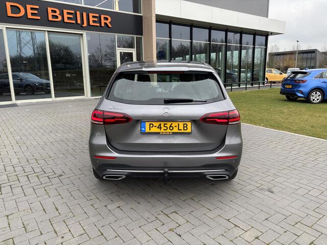 Mercedes-Benz B-KLASSE 200 Trekhaak I Navi I Camera