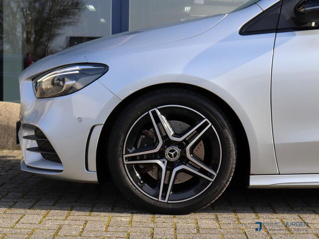 Mercedes-Benz B-KLASSE 220 Launch Edition Premium Plus | AMG | Night-Pakket | Voorstoelen Memory+Verw. | MBUX | Pano | Trekhaak | Ambiente | Multibeam LED | Sound-System | Keyless | Parkeer-Pakket | Diefstalbeveiligingspakket |
