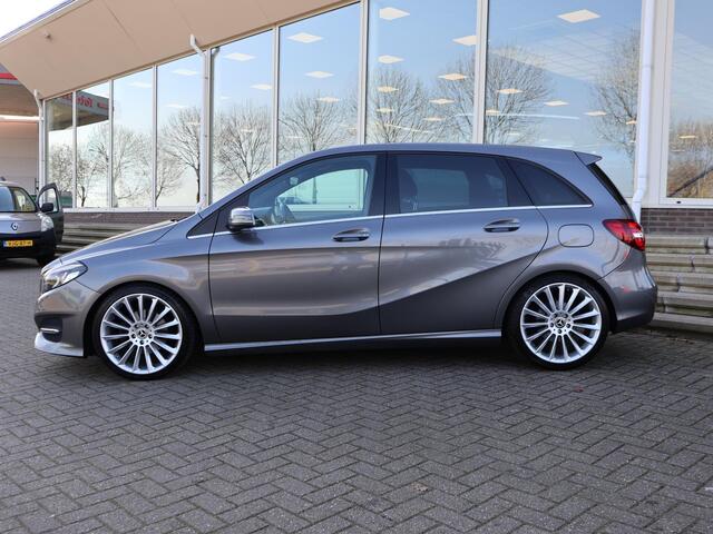 Mercedes-Benz B-KLASSE 180 AUT. + 19 INCH LMV | TREKHAAK | LED | CAMERA | STOELVERW. | NAVIGATIE