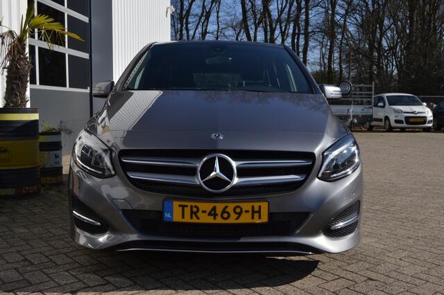 Mercedes-Benz B-KLASSE 180 Bns Solution AUTOMAAT