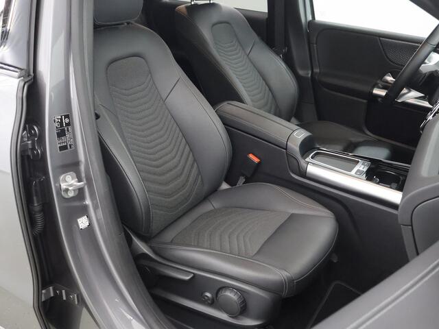 Mercedes-Benz B-KLASSE 250 e Business Solution | Night pakket | Trekhaak | Distronic |