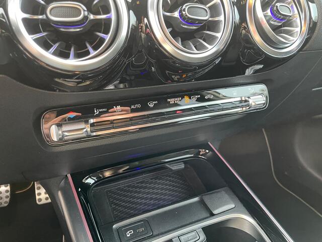 Mercedes-Benz B-KLASSE 250 e AMG Line / LED / Burmester / Navi