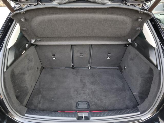 Mercedes-Benz B-KLASSE 250 e AMG Line