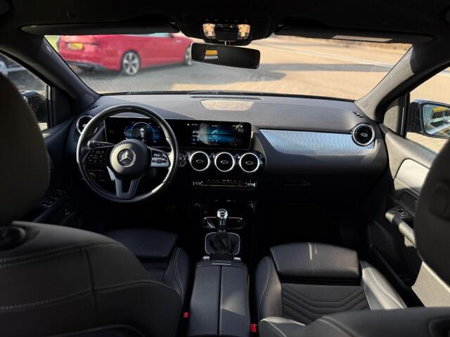 Mercedes-Benz B-KLASSE 160 WIDESCREEN CAMERA TREKHAAK