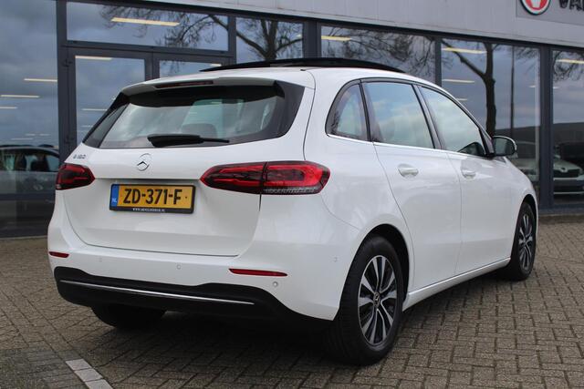 Mercedes-Benz B-KLASSE 180 Business Solution