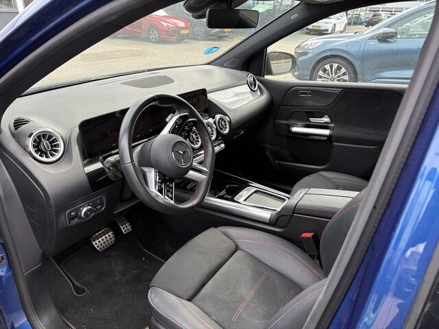 Mercedes-Benz B-KLASSE 250 e Star Edition AMG Line | Stoelverwarming | Camera | Sportstoelen | Climate control | BTW verrekenbaar