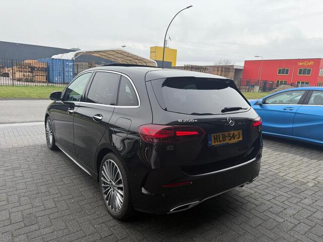 Mercedes-Benz B-KLASSE 250 e Star Edition AMG Line LIMITED | 1E EIGENAAR | 12MND GARANTIE | LED | PANO | MEMORY | NAVI | DAB | TREKHAAK | SFEERLICHT |