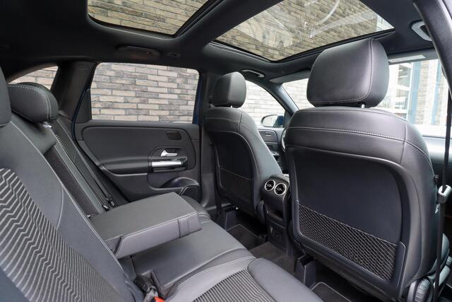 Mercedes-Benz B-KLASSE 250 e Premium | PHEV | Panoramadak | Rijklaarprijs - incl.garantie