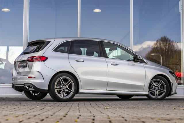 Mercedes-Benz B-KLASSE 180 Business Solution AMG | Pano | Carplay | Camera